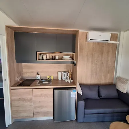 Vakantiepark Mobile Aron *