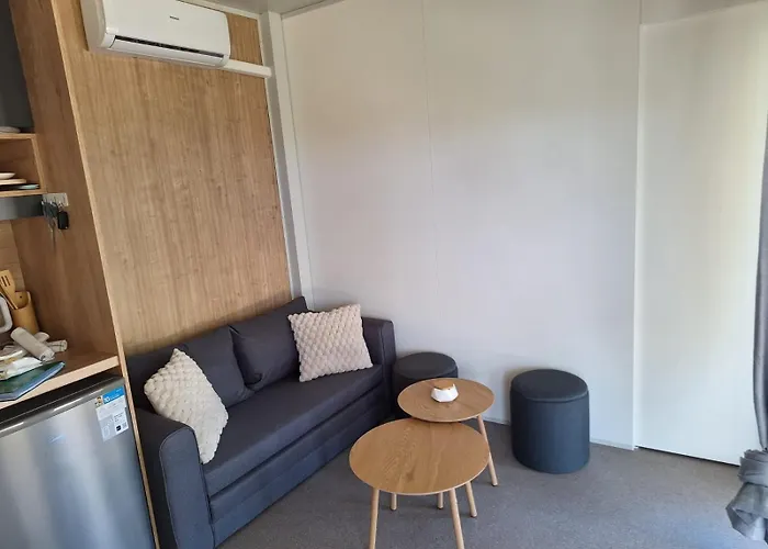 Mobile Aron Prázdninový areál Privlaka (Zadar)