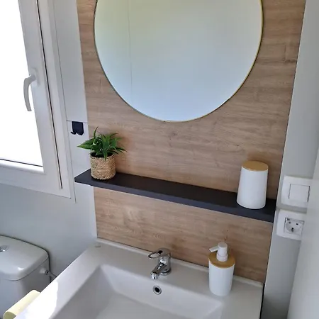 Üdülőpark Mobile Aron *